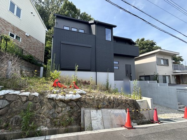 西安威一丁目 戸建 外観 西安威一丁目 戸建 外観
