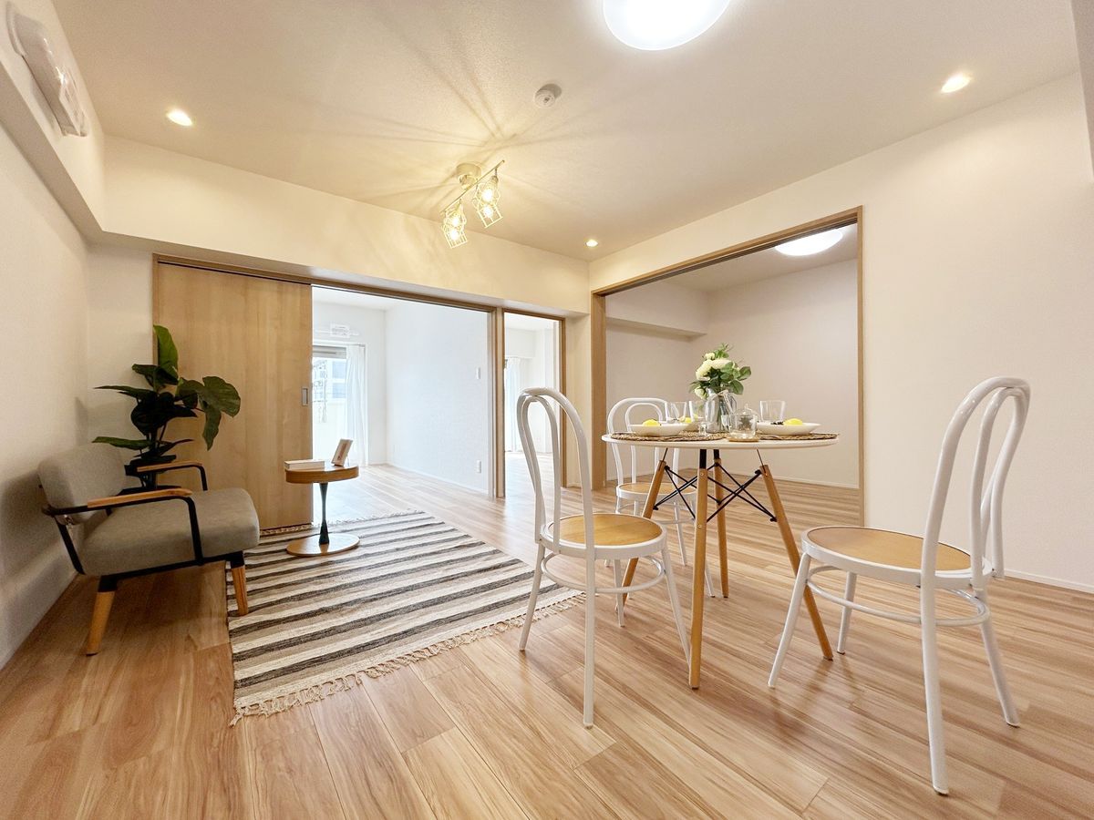 メガロコープ茨木 リビング リビング