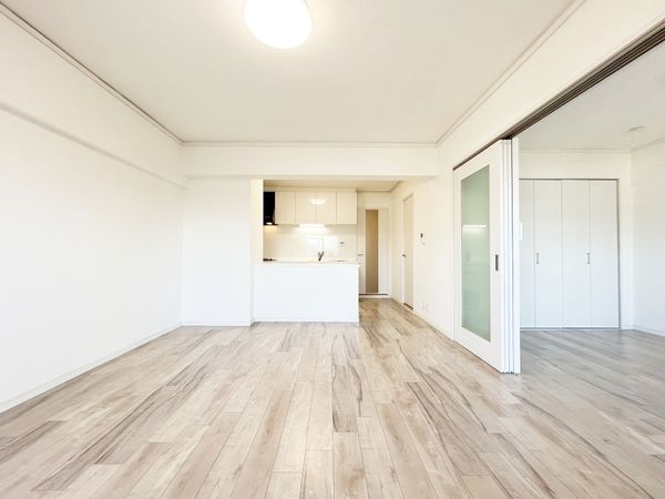 ローレルハイツ茨木 1号棟 リビング ローレルハイツ茨木 1号棟 リビング