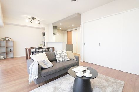 イトーピア茨木上穂積 リビング