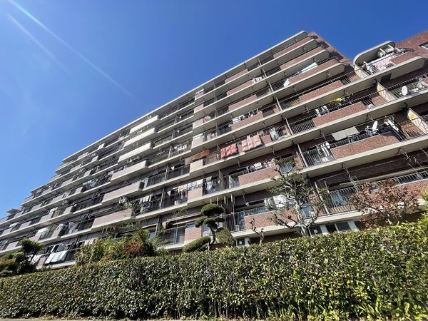 インペリアル千里丘 外観