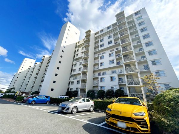 南茨木ハイタウン美沢 F棟 外観 南茨木ハイタウン美沢 F棟 外観