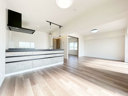 グリーンタウン茨木 6番館 リビング