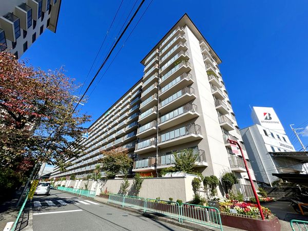 ローレルハイツ茨木総持寺 第1号棟 外観 ローレルハイツ茨木総持寺 第1号棟 外観