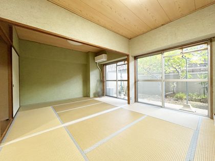 ローレルハイツ茨木総持寺 第1号棟 室内