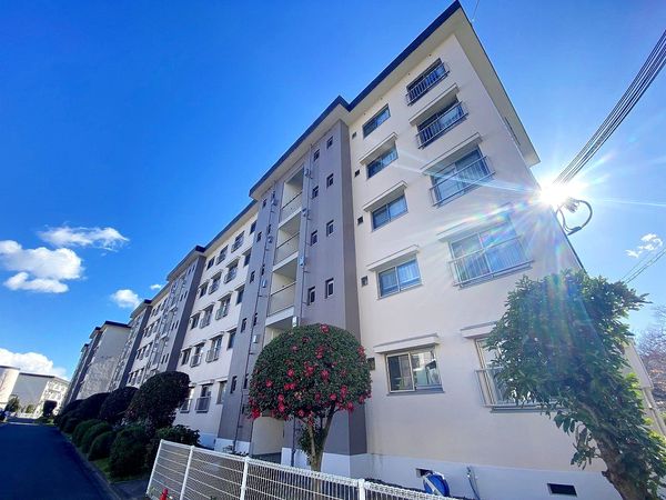 茨木郡山住宅 A-27棟 外観