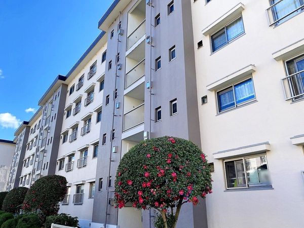 茨木郡山住宅 A-27棟 外観