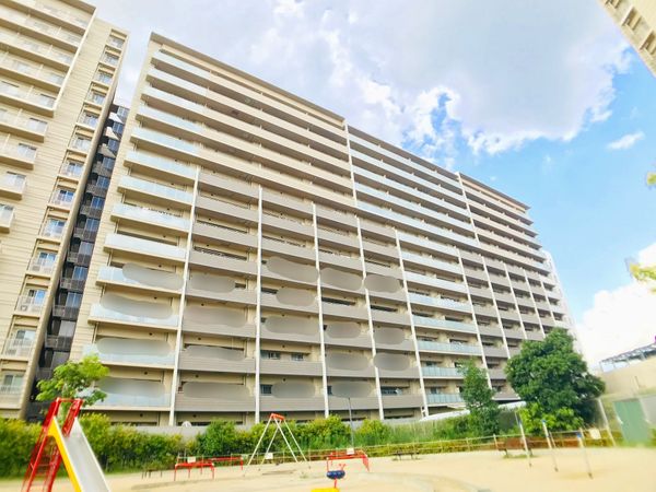 ライオンズ茨木ニューシティ B街区 外観