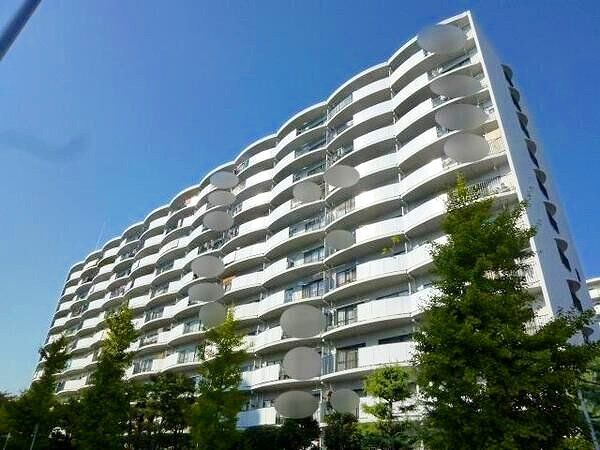 南茨木駅前ハイタウン B棟 外観 外観