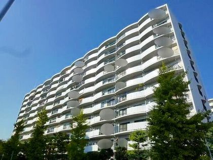 南茨木駅前ハイタウン B棟 外観