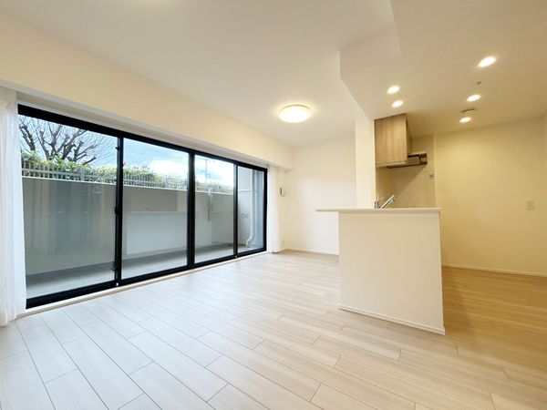 パークナード・レーベン茨木さわらぎ リビング