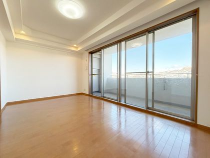 エスリード豊中西緑丘 リビング