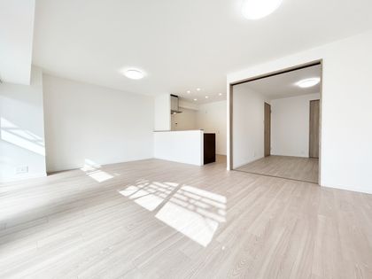 さんくれーる茨木C棟 リビング