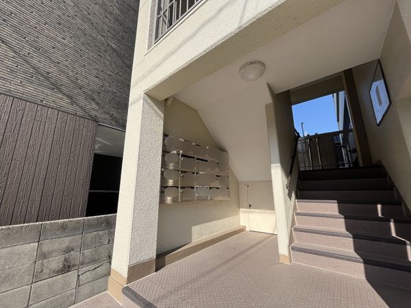 ラフィーネ エントランス