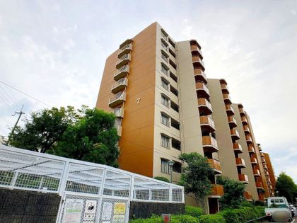 白川高層住宅 7号棟 外観