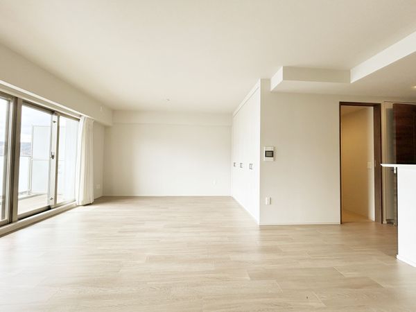 シエリア彩都 HANA・KAZE リビング