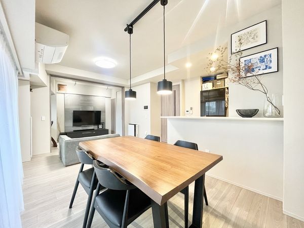 シエリア茨木奈良町 リビング