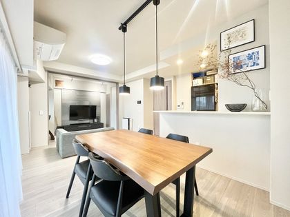 シエリア茨木奈良町 リビング