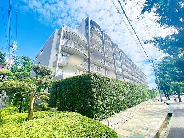 さんくれーる茨木 B棟 外観