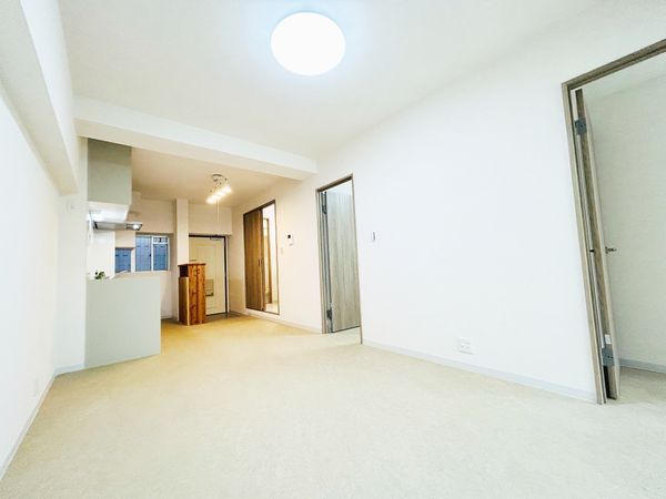 ローレルハイツ茨木総持寺 第1号棟 リビング