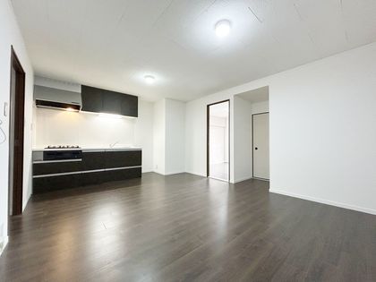 春日丘グリーンハイツ B棟 リビング 春日丘グリーンハイツ B棟 リビング