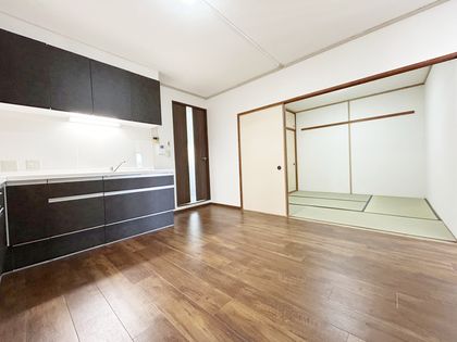 南茨木駅前ハイタウン A棟 リビング