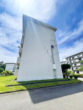 室内一部リフォーム済みです。リフォーム内容：2023年1月クロス、フローリング張替・キッチン、洗面、トイレ、建具交換
