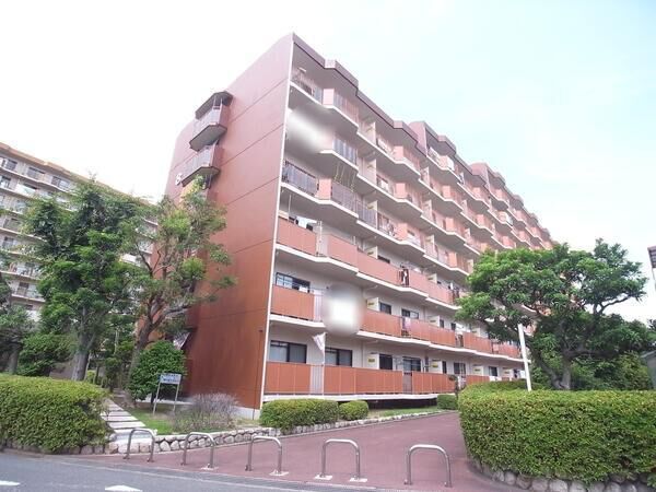 白川高層住宅 8号棟 外観 白川高層住宅 8号棟 外観