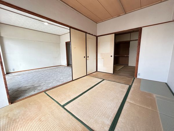 メガロコープ茨木Ⅱ 室内