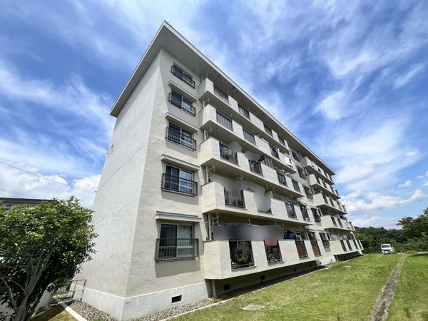 茨木郡山住宅 A-16棟 外観 茨木郡山住宅 A-16棟 外観
