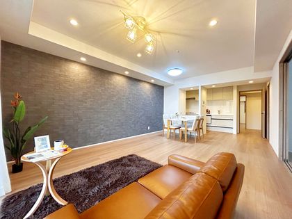 ジオ彩都みなみ坂 4番館 リビング ジオ彩都みなみ坂 4番館 リビング