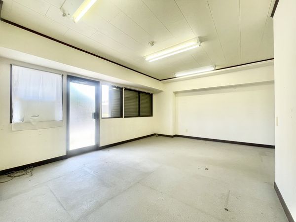 シャンボール茨木 室内