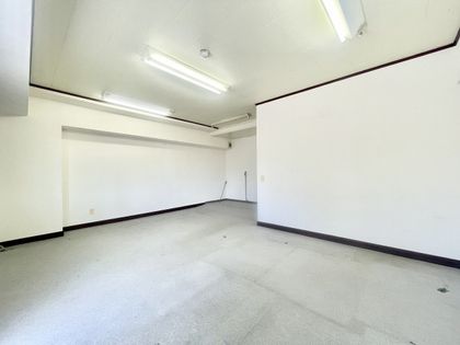 シャンボール茨木 室内