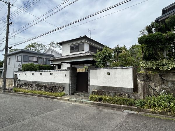 川西市清和台東一丁目【土地(古家有)】 土地写真 川西市清和台東一丁目【土地(古家有)】 土地写真