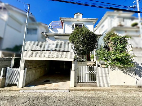 川西市新田2丁目 戸建 外観