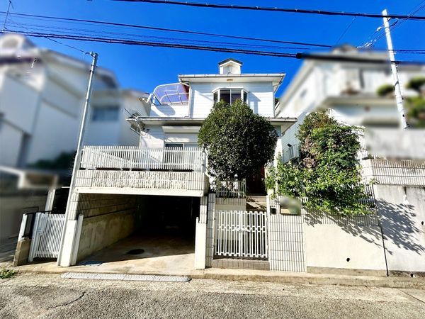 川西市新田2丁目 戸建 外観