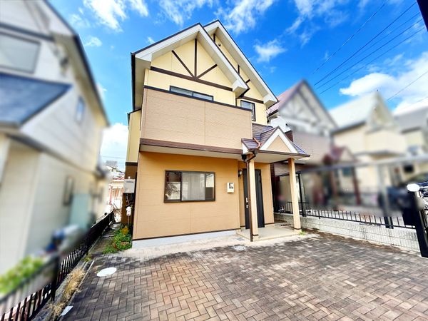 川西市花屋敷 戸建 外観