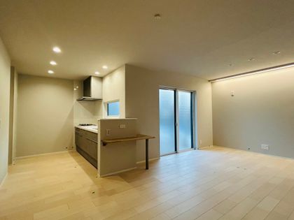 ヨークベル伊丹山田 1号棟 リビング