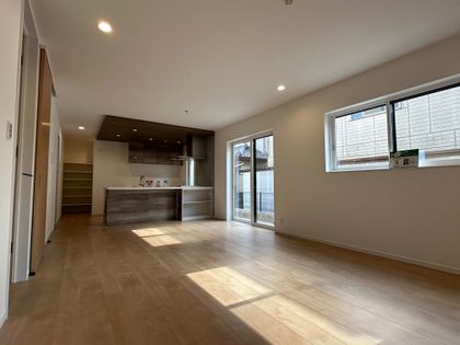 川西市向陽台3丁目【新築戸建】 リビング