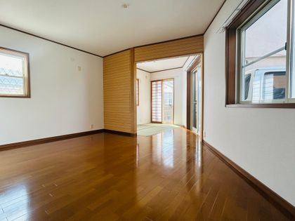 川西市栄根1丁目【戸建】 室内