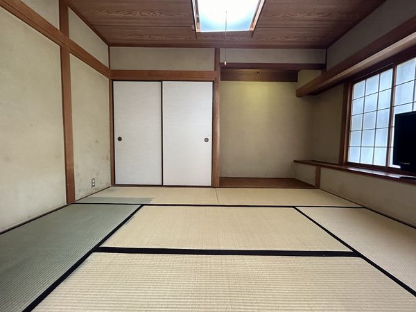 川西市清和台西4丁目 戸建 室内