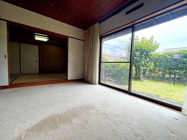 川西市清和台西4丁目 戸建 室内