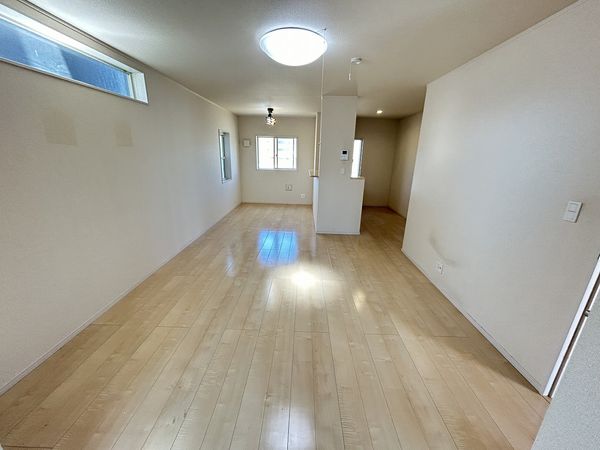 川西市東畦野5丁目 戸建 リビング 川西市東畦野5丁目 戸建 リビング