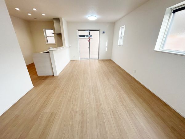 川西市長尾町 新築戸建 リビング 川西市長尾町 新築戸建 リビング