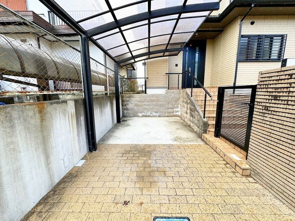 川西市清和台東4丁目1-25 駐車場 川西市清和台東4丁目1-25 駐車場