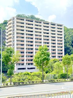 アズレ川西 外観