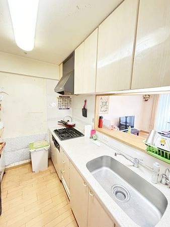 アズレ川西 キッチン アズレ川西 キッチン