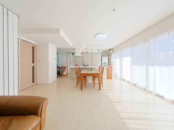 ビューグランデ池田五月丘 リビング ビューグランデ池田五月丘 リビング