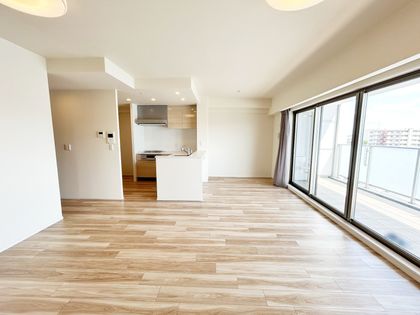 キセラ川西オリヴィエ リビング