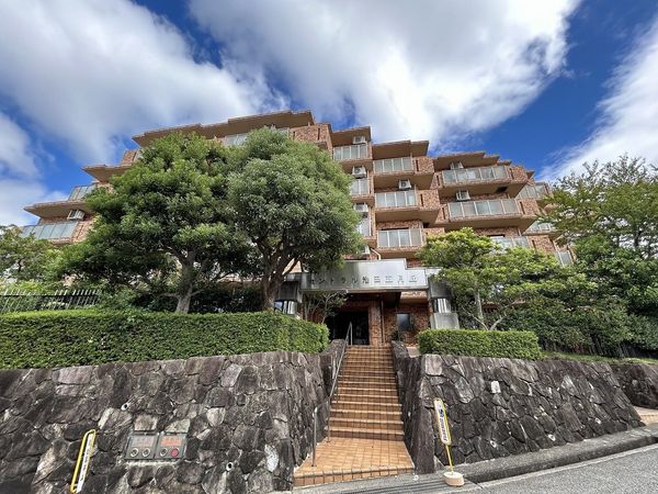 セントラル池田五月丘 1番館 外観